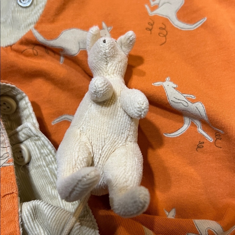 HTF Gymboree Vintage Kangaroo print overalls with stuffed kangaroo size 3-6M - Picture 13 of 14